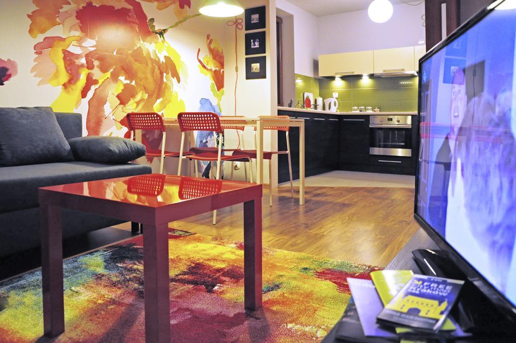 Color Apartment クラクフ 部屋 写真